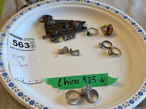 Lot #563 (1 of 18)
