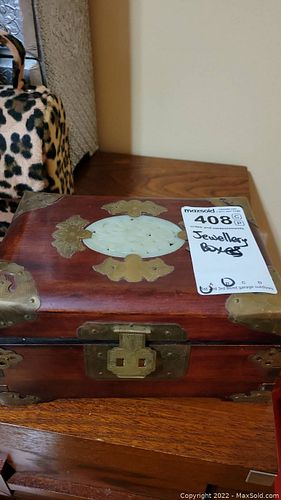 Lot #408 (1 of 8)