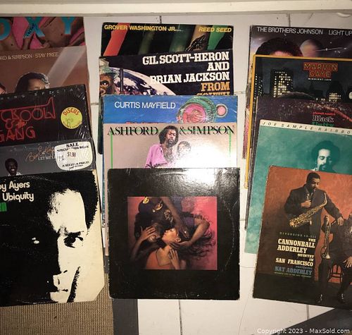 Lot #15 (1 of 7)