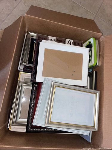 Lot #700 (1 of 7)