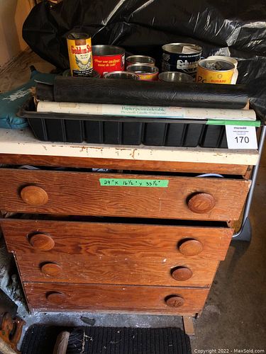 Lot #170 (1 of 7)