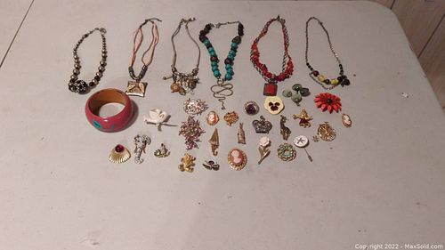 Lot #119 (1 of 14)