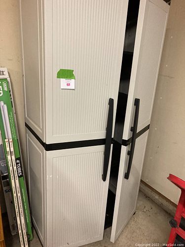 Lot #67 (1 of 5)