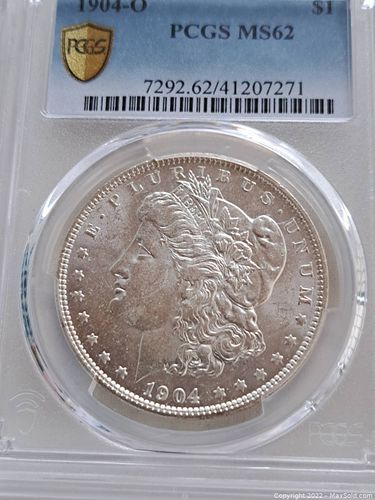 Lot #32 (1 of 4)