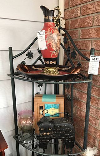 Lot #746 (1 of 13)