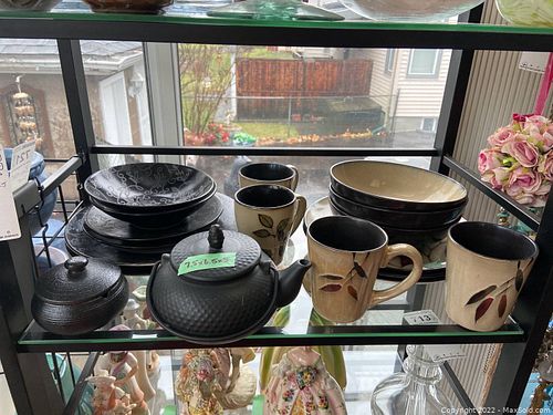 Lot #712 (1 of 14)