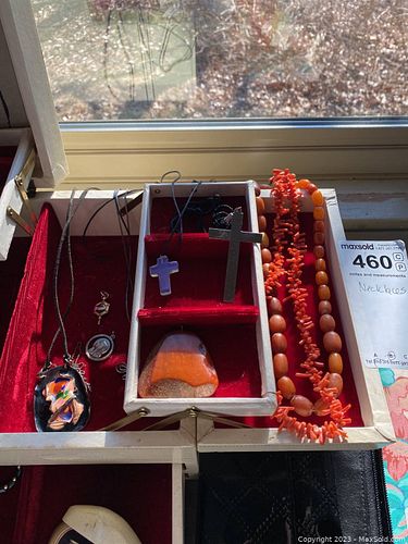 Lot #460 (1 of 9)