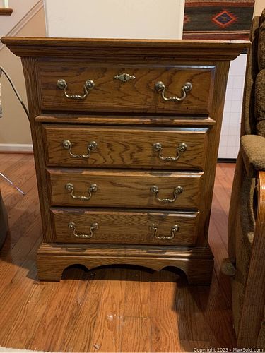 Lot #493 (1 of 11)
