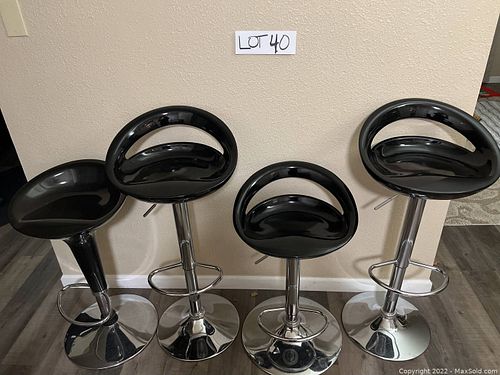 Lot #40 (1 of 3)