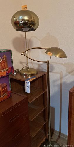 Lot #123 (1 of 5)