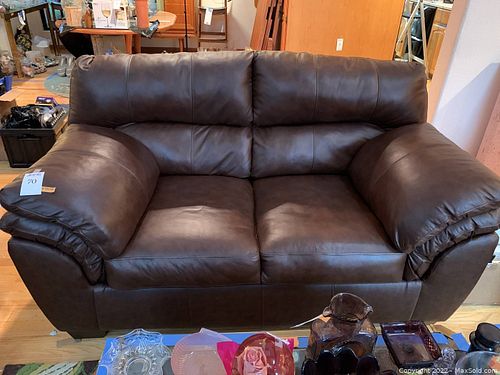 Lot #70 (1 of 6)