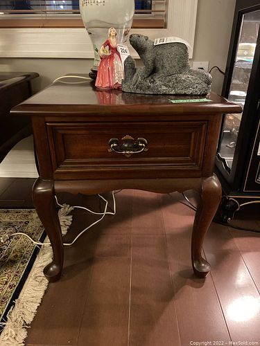 Lot #219 (1 of 9)