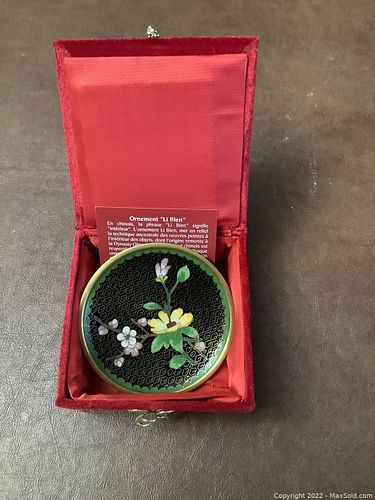 Lot #155 (1 of 3)