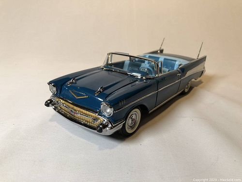Lot #406 (1 of 17)