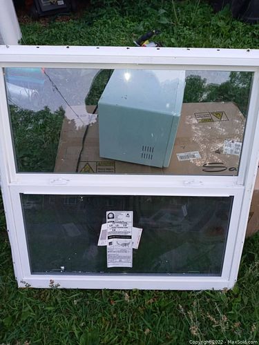 Lot #48 (1 of 8)