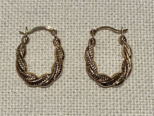 Lot #982 (1 of 4)