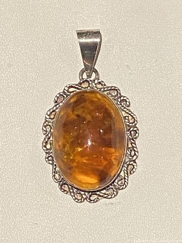 Lot #974 (1 of 4)