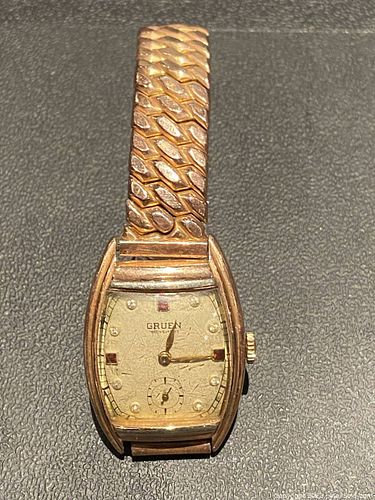 Lot #993 (1 of 2)