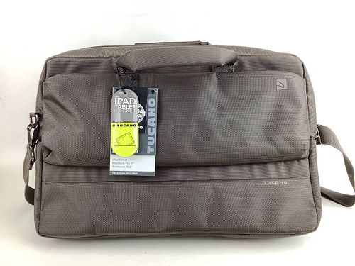 Lot #61 (1 of 7)