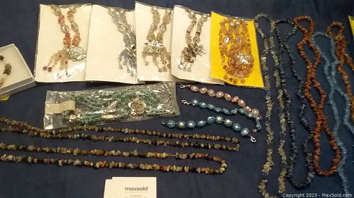 Lot #77 (1 of 11)