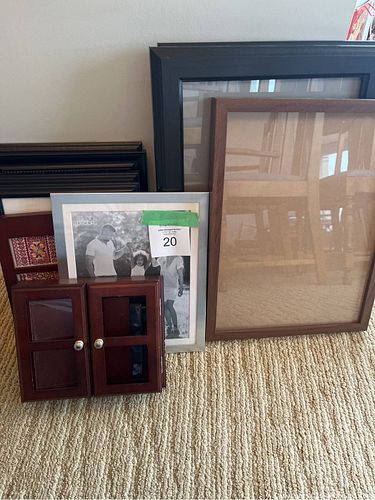 Lot #20 (1 of 7)