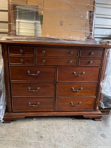 Lot #55 (1 of 51)