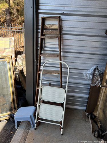 Lot #4 (1 of 6)