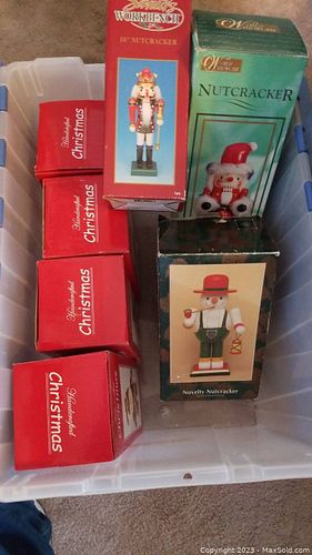 Lot #24 (1 of 6)