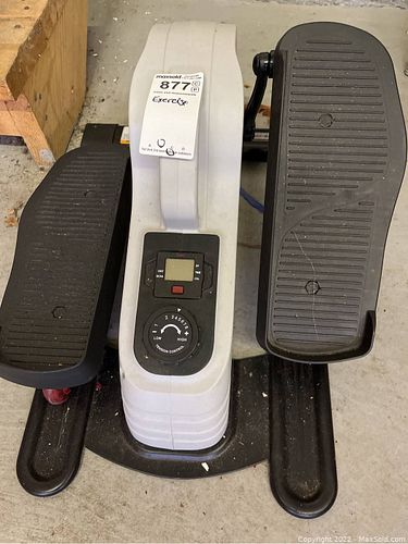Lot #877 (1 of 6)