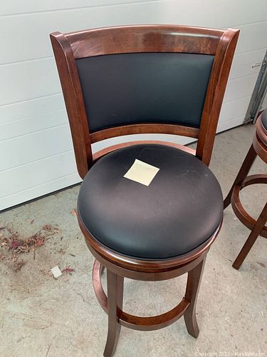 Lot #224 (1 of 7)