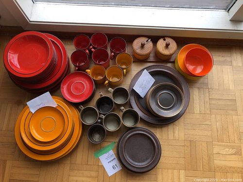 Lot #61 (1 of 9)