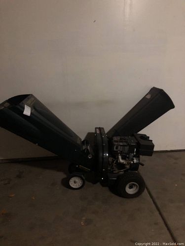 Lot #503 (1 of 12)