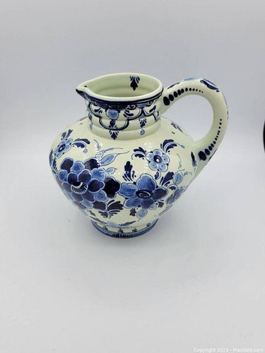 Lot #7 (1 of 4)