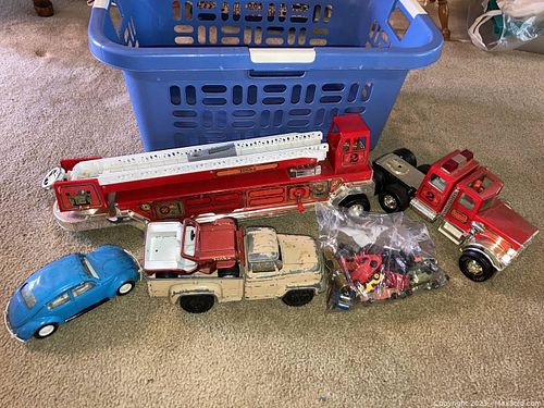 Lot #545 (1 of 13)