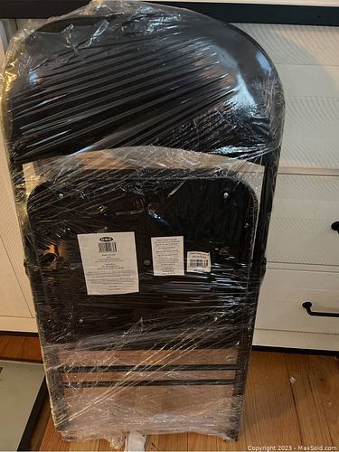 Lot #10 (1 of 1)