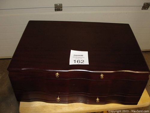 Lot #162 (1 of 5)
