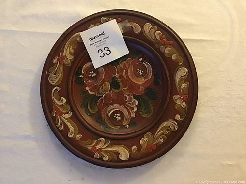 Lot #33 (1 of 2)