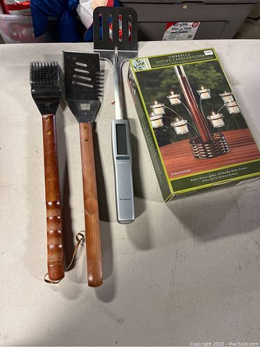 Lot #66 (1 of 8)