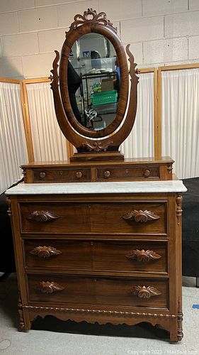 Lot #193 (1 of 19)