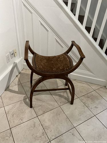 Lot #64 (1 of 7)