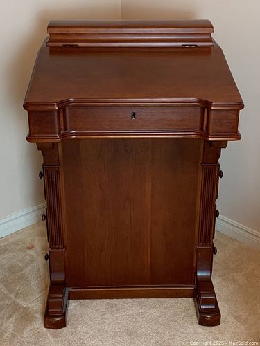 Lot #476 (1 of 14)