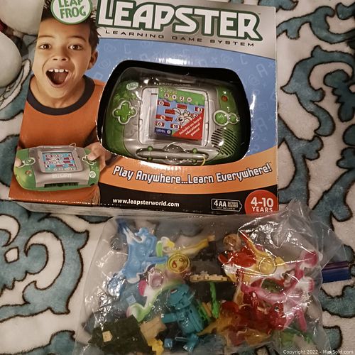Lot #27 (1 of 4)