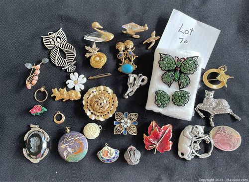 Lot #70 (1 of 18)