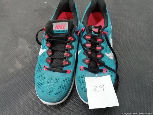 Lot #29 (1 of 3)