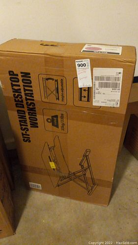 Lot #900 (1 of 7)