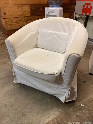 Lot #212 (1 of 17)