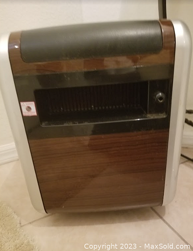 Lot #26 (1 of 1)
