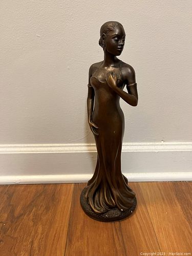 Lot #28 (1 of 1)