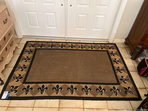 Lot #323 (1 of 8)