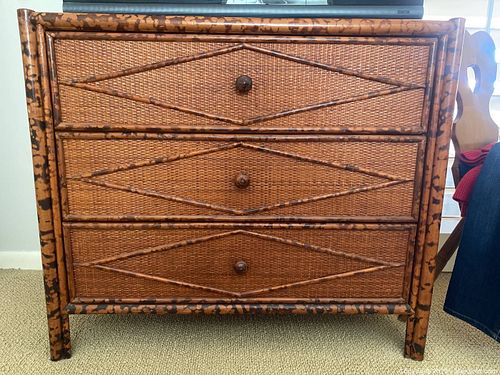 Lot #331 (1 of 4)
